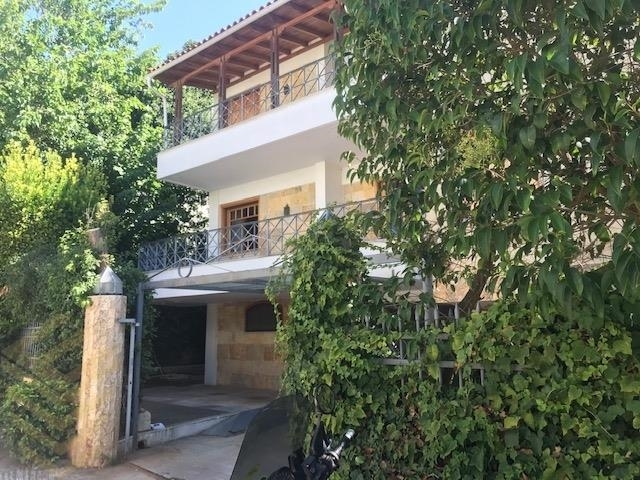 (zur Vermietung) Wohnung/Residenz Einfamilienhaus || Athens North/Kifissia - 422 m², 4 Schlafzimmer, 3.000€ 