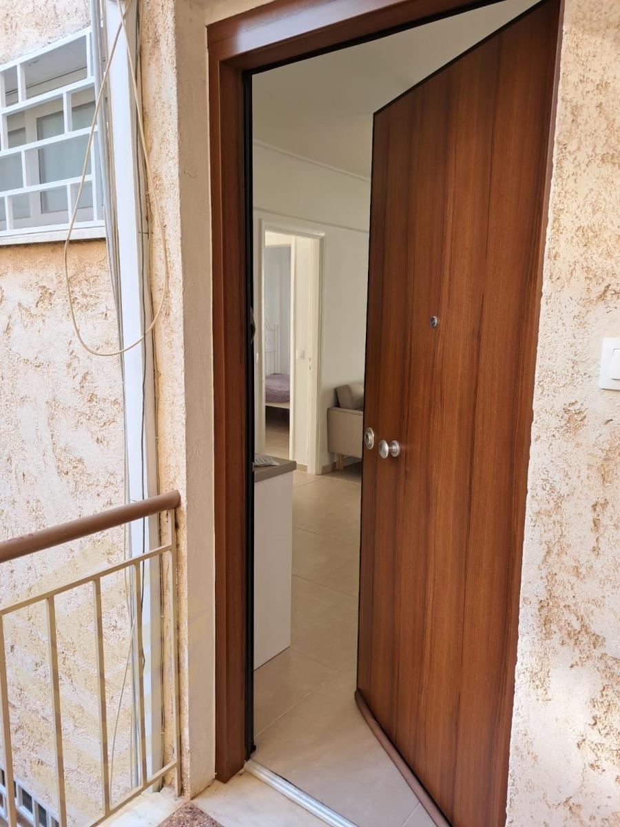 (Προς Ενοικίαση) Κατοικία Διαμέρισμα || Ανατολική Αττική/Βάρη-Βάρκιζα - 50 τ.μ, 1 Υ/Δ, 650€ 