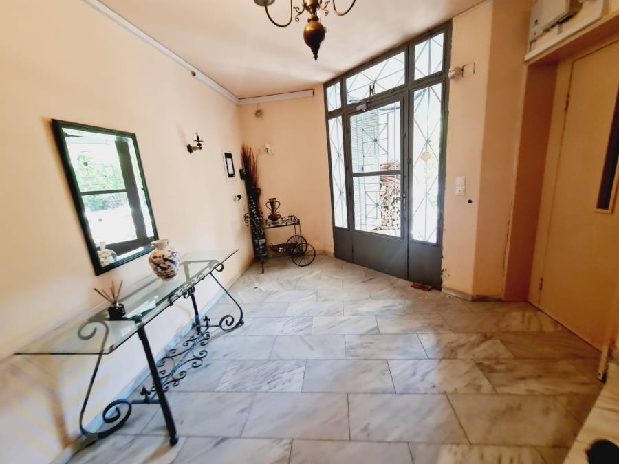(Προς Πώληση) Κατοικία Οροφοδιαμέρισμα || Αθήνα Νότια/Γλυφάδα - 120 τ.μ, 2 Υ/Δ, 400.000€ 