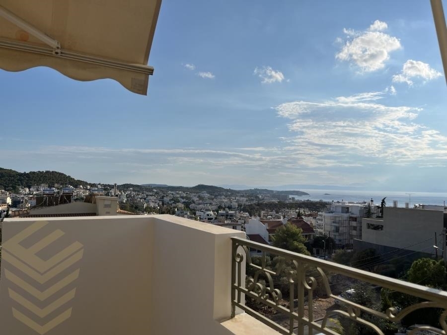 (Προς Πώληση) Κατοικία Οροφοδιαμέρισμα || Ανατολική Αττική/Βούλα - 76 τ.μ, 2 Υ/Δ, 520.000€ 