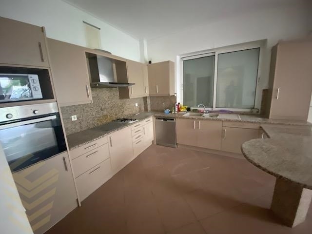 (Προς Ενοικίαση) Κατοικία Μεζονέτα || Αθήνα Βόρεια/Μελίσσια - 322 τ.μ, 4 Υ/Δ, 2.200€ 